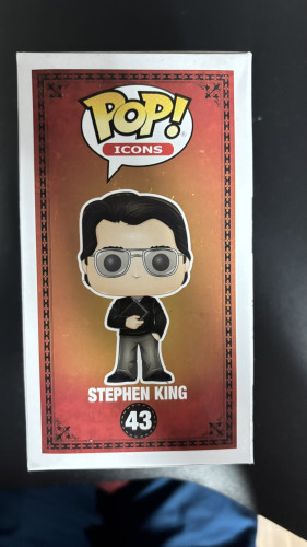 Pop! Funko Stephen King #43 | Icons - Filmes De Terror - #43