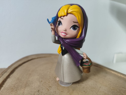 Aurora/briar Rose - Metalfigs - Feita De Ferro (imprópria Para Crianças Pequenas), Não Acompanha A Malévola A Bela Adormecida #2 - Produto Original