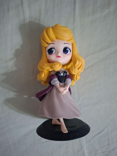 Q Posket Disney A Bela Adormecida Aurora Briar Rose Disney A Bela Adormecida # - Produto Original
