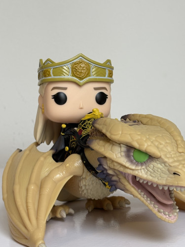 Funko Pop Rhaenyra Queen With Syrax HOUSE OF DRAGON #305 - Produto Original