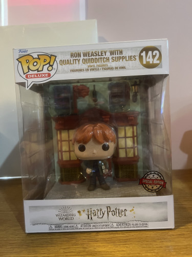 Funko Pop Ron Weasley With Quality Quidditch Suplies #142-Harry Potter-142