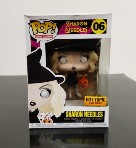 SHARON NEEDLES Hot Topic #06 - Produto Original