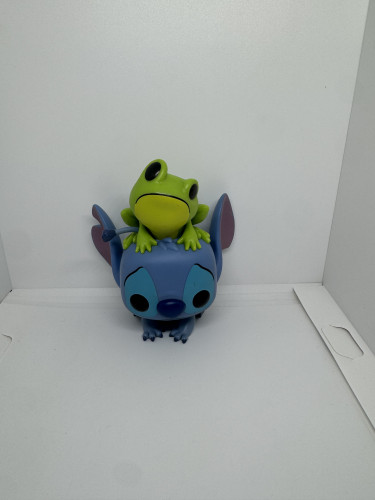 Funko Pop Stitch com sapo-Disney-986