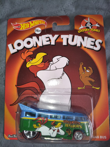 T1 Drag Bus Looney Tunes Hot Wheels Looney Tunes # - Produto Original