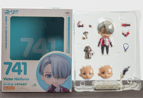 Nendoroid #741 Victor Nikiforov e Makkachin Orange Rouge Yuri