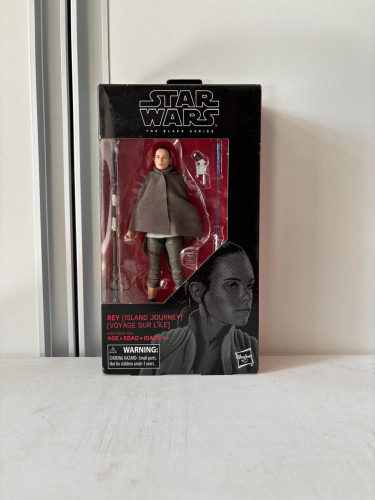 The Black Series 6" Rey (island Journey) Figure With Blaster And Staff Action Figures # - Produto Original