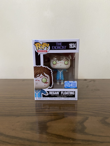The Exorcist Funko Pop! Regan Floating (Funko Shop Exclusive) - The Exorcist - #1934