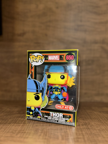 Funko Pop Thor BLACKLIGHT - Marvel - #650