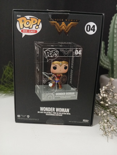 Funko Pop Wonder Woman Die Cast 04 - WONDER WOMAN DIE CAST 04 - #04