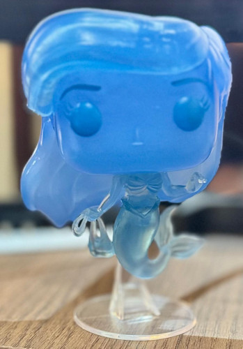 Funko Pop Ariel - A Pequena Sereia (Blue Translucent) Entertainment Earth Exclusive-The Little Mermaid 30 Years-563