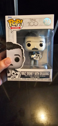 Funko Pop! Disney Walt Disney With Drawing #74 - Disney 100 - #74