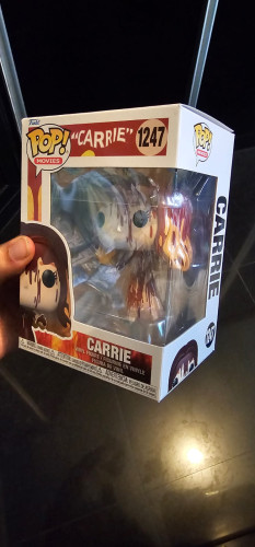 Funko Pop! Filme Terror Carrie A Estranha Carrie #1247 - Pop Movies - #1247