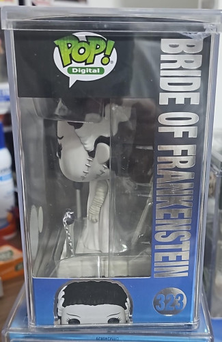  Monsters #323 - Produto Original