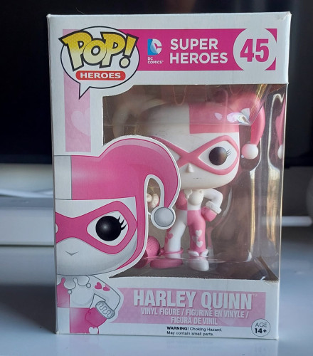 Funko Pop Dc Super Heroes Pink Harley Quinn Exclusive Figure Harley Quinn #45 - Produto Original