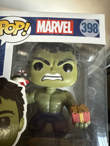 Funko Pop Hulk - Marvel Studios - #398